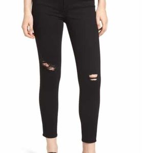 Articles of Society Black Distressed Skinny